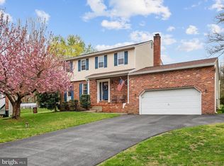 1525 Palm Ct, Pasadena, MD 21122