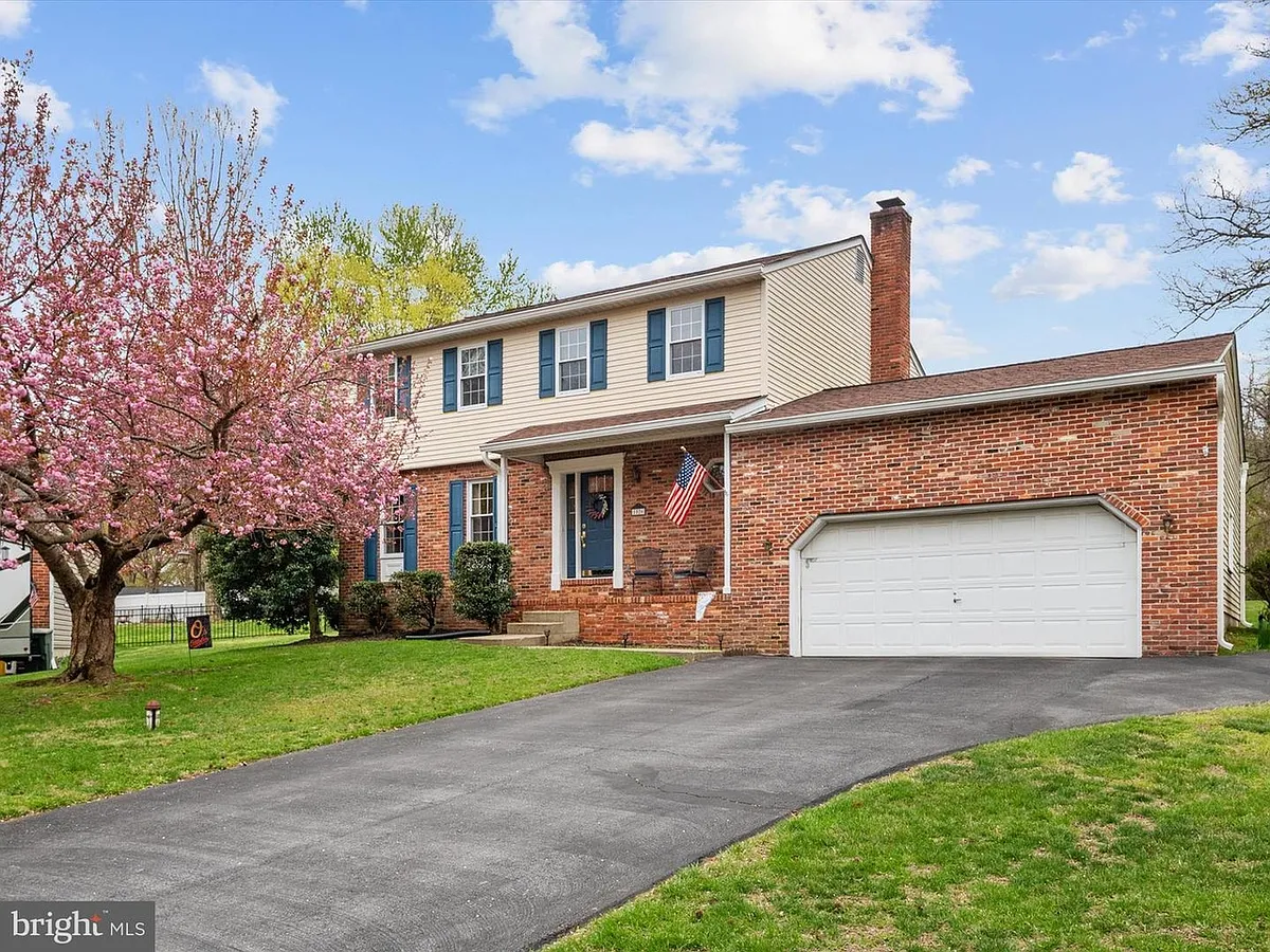 Building Photo - 1525 Palm Ct