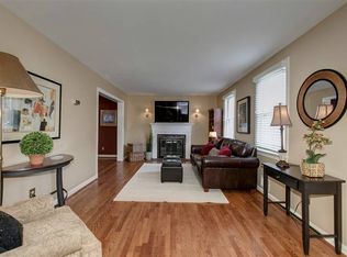 952 Patrick Henry Dr, Arlington, VA 22205