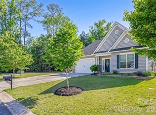 578 Daventry Ct, Clover, SC 29710
