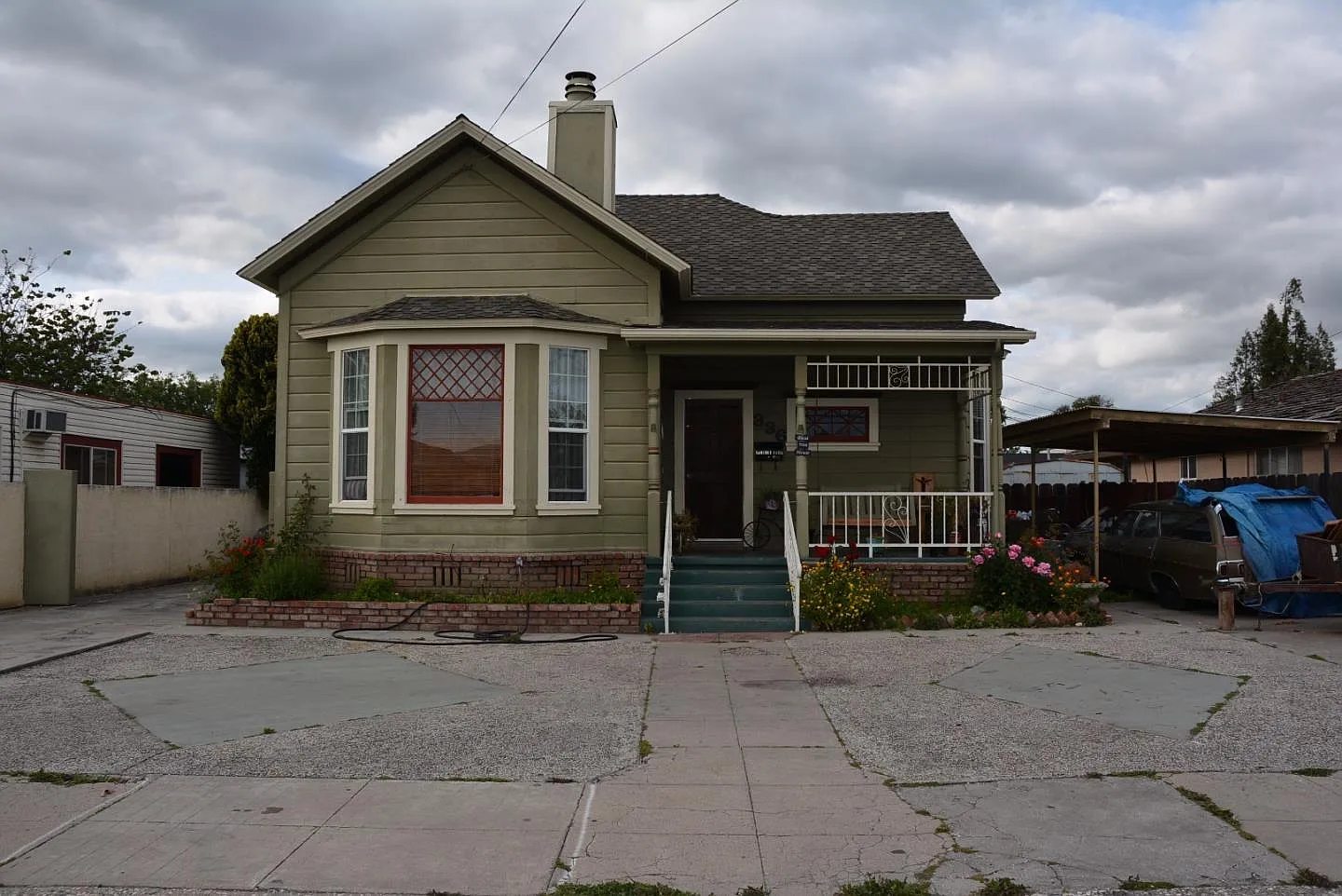 336 Haydon St photo 1
