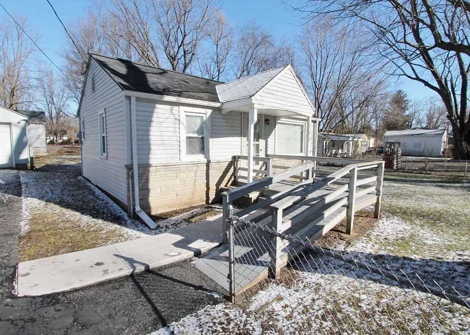 1st image of 106 Deems Dr