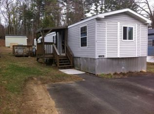 7 Hummingbird Ln, Raymond, NH 03077