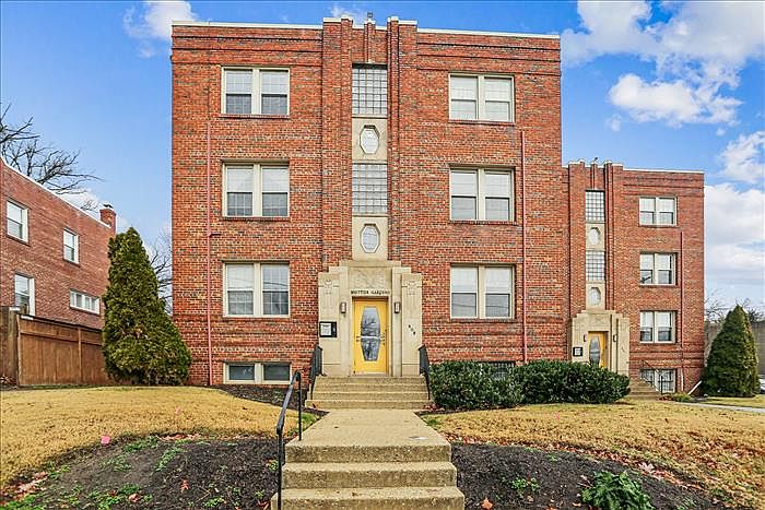 1st image of 305 Whittier St NW APT 301