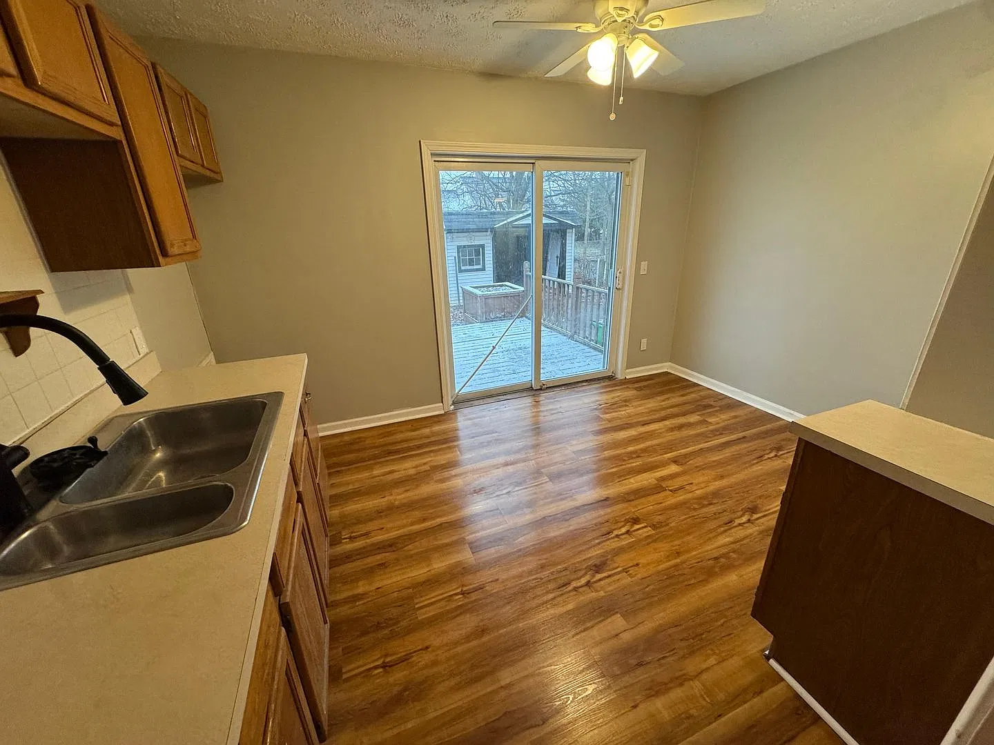 Renovated 3BR Home in Euclid (Move-In Ready) — Photo 2