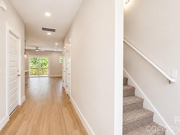 4th image of 32 Brice St #16