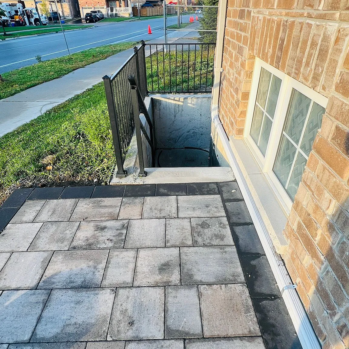 2 bed, $1,600 — Photo 2