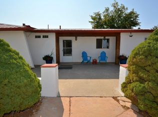 5526 Agua Fria St, Santa Fe, NM 87507