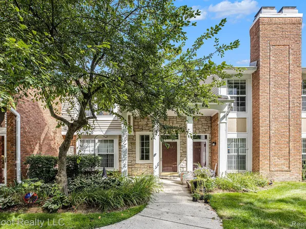 56083 Chesapeake Trl, Shelby Township, MI 48316