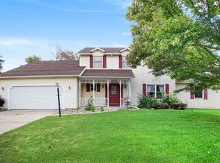 59872 Valley View Trl, Osceola, IN 46561