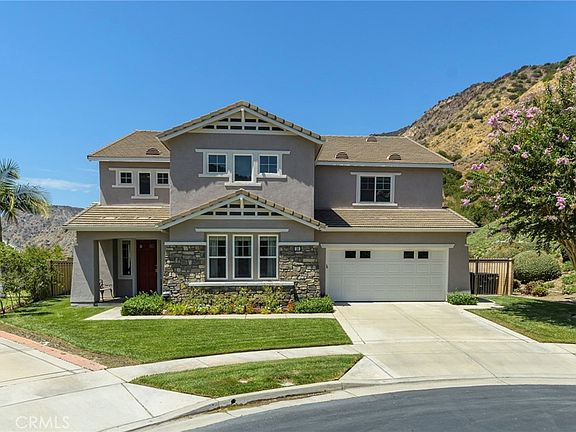 2nd image of 36 Foxtail Ct