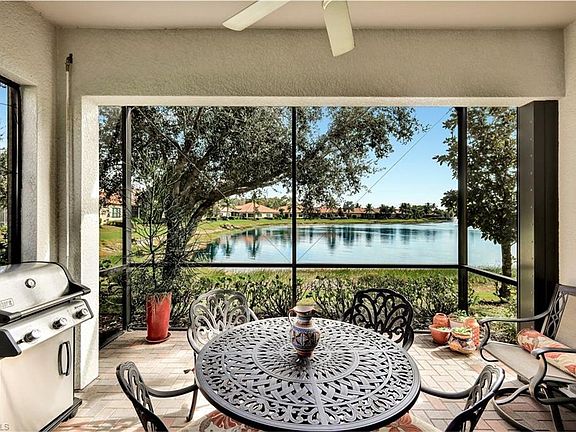 3rd image of 9492 Isla Bella CIR