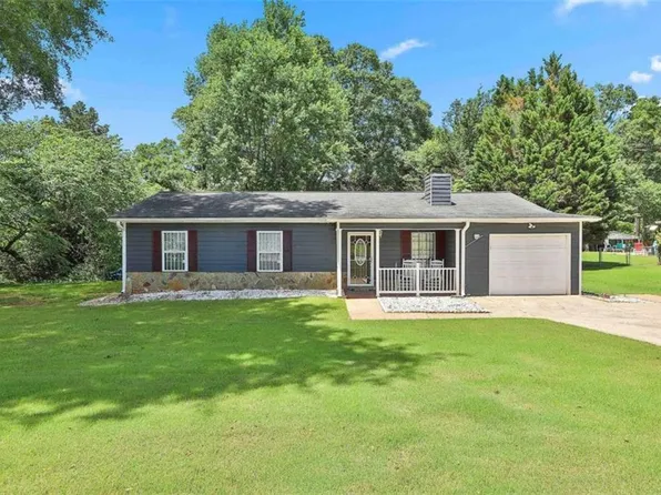 3654 Charlotte Dr, Rex, GA 30273