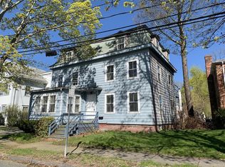 28 School St, Danvers, MA 01923