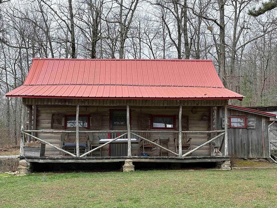 1st image of 2085 Quicksilver Rd