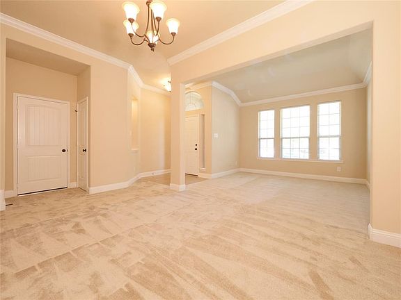 5th image of 20630 Saddleback Chase Ln