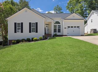 206 Gem Dr, Knightdale, NC 27545