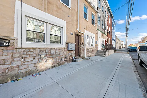 1112 Butler St #7 Photo 1