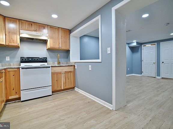 2nd image of 20 Greenfield Rd