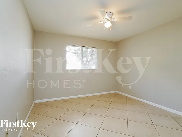 8441 Bahamas Rd — Photo 17