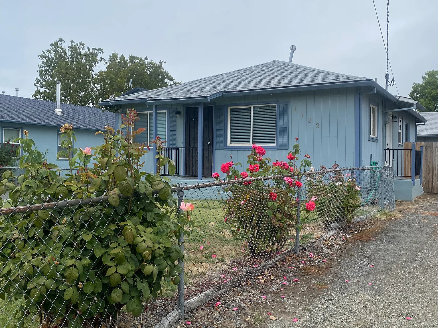 2 bed, 832 sqft, $1,900 — Photo 2