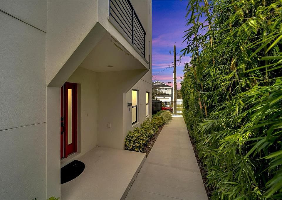 1st image of 3038 W NAPOLEON AVENUE #1