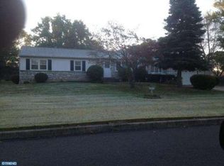 222 New Jersey Ave, Chalfont, PA 18914