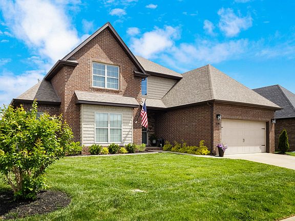 2nd image of 229 Dorchester Cir