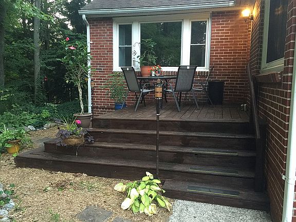 4th image of 147 N 4th Ave