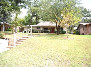 900 Glen Key St, Denison, TX 75020