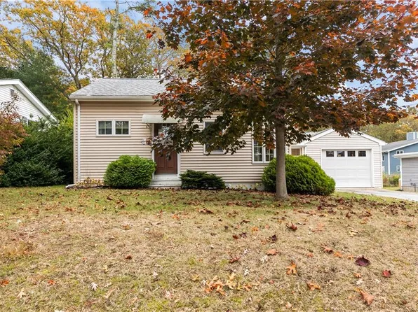 103 Cedar Island Rd, Narragansett, RI 02882