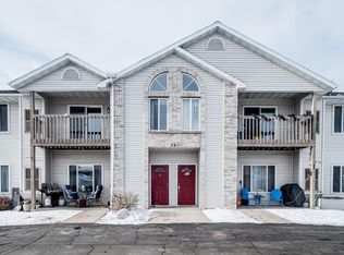 220 North St, Dane, WI 53529