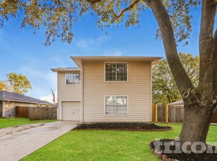 12844 Edgewood Park Dr, Houston, TX 77038