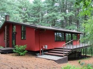 654 Central St, Holliston, MA 01746