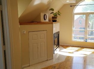 3036 N Southport Ave #3, Chicago, IL 60657