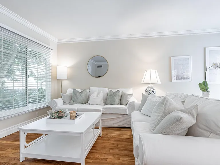 1412 Kelton Ave #1416.5 — Photo 7