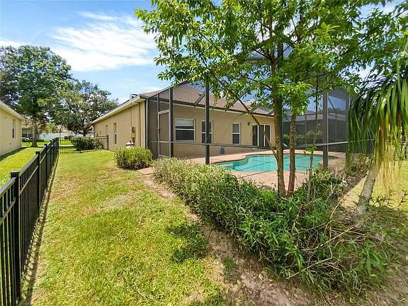 4th image of 6052 Blue Sage Dr