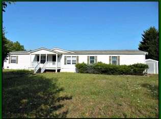 1315 Hickory Knoll Rd, Franklin, NC 28734