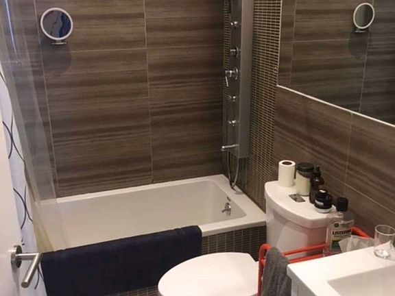4th image of 482 Hancock St #1G