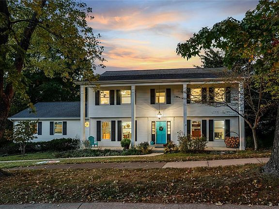 2nd image of 15019 Manor Creek Dr