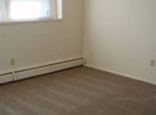 75 Arthur St APT 9, Pawtucket, RI 02860