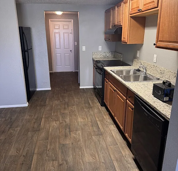 7812 W 40th Avenue Dr — Photo 2