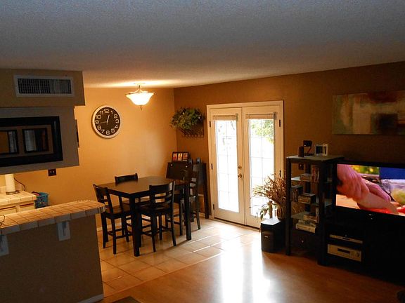 2nd image of 10414 N 10th Pl Unit 2