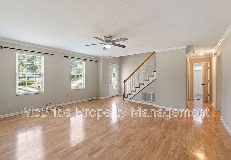 3358 Tanglewood Dr — Photo 5