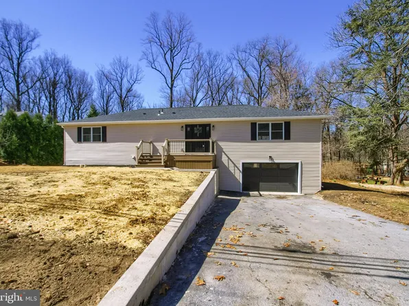 1924 Sand Hill Rd, Hershey, PA 17033