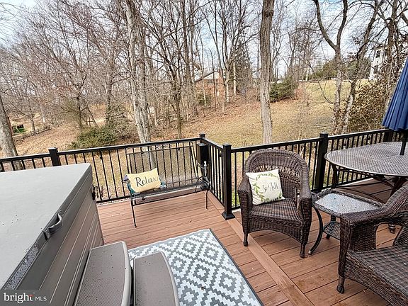2nd image of 2224 Abbotsford Dr