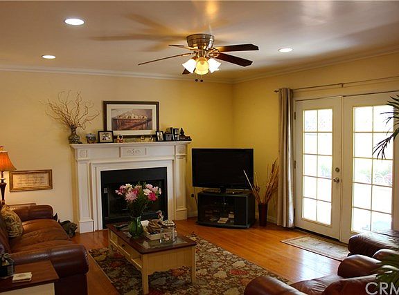 3rd image of 5509 W 140th St