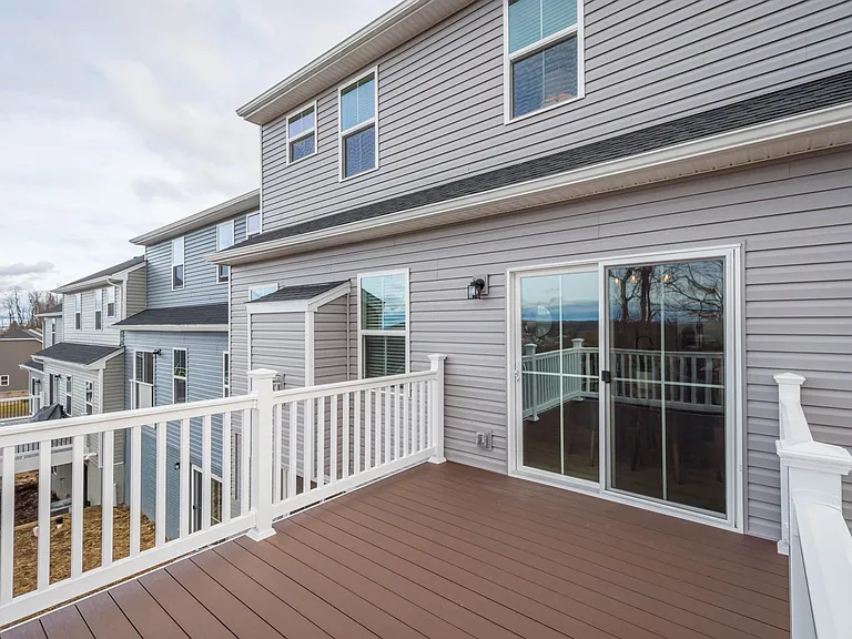107 Curtis Way — Photo 16