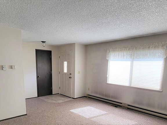 5th image of 525 SE Jetty Ave