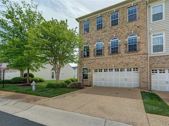 2nd image of 539 Siena Ln